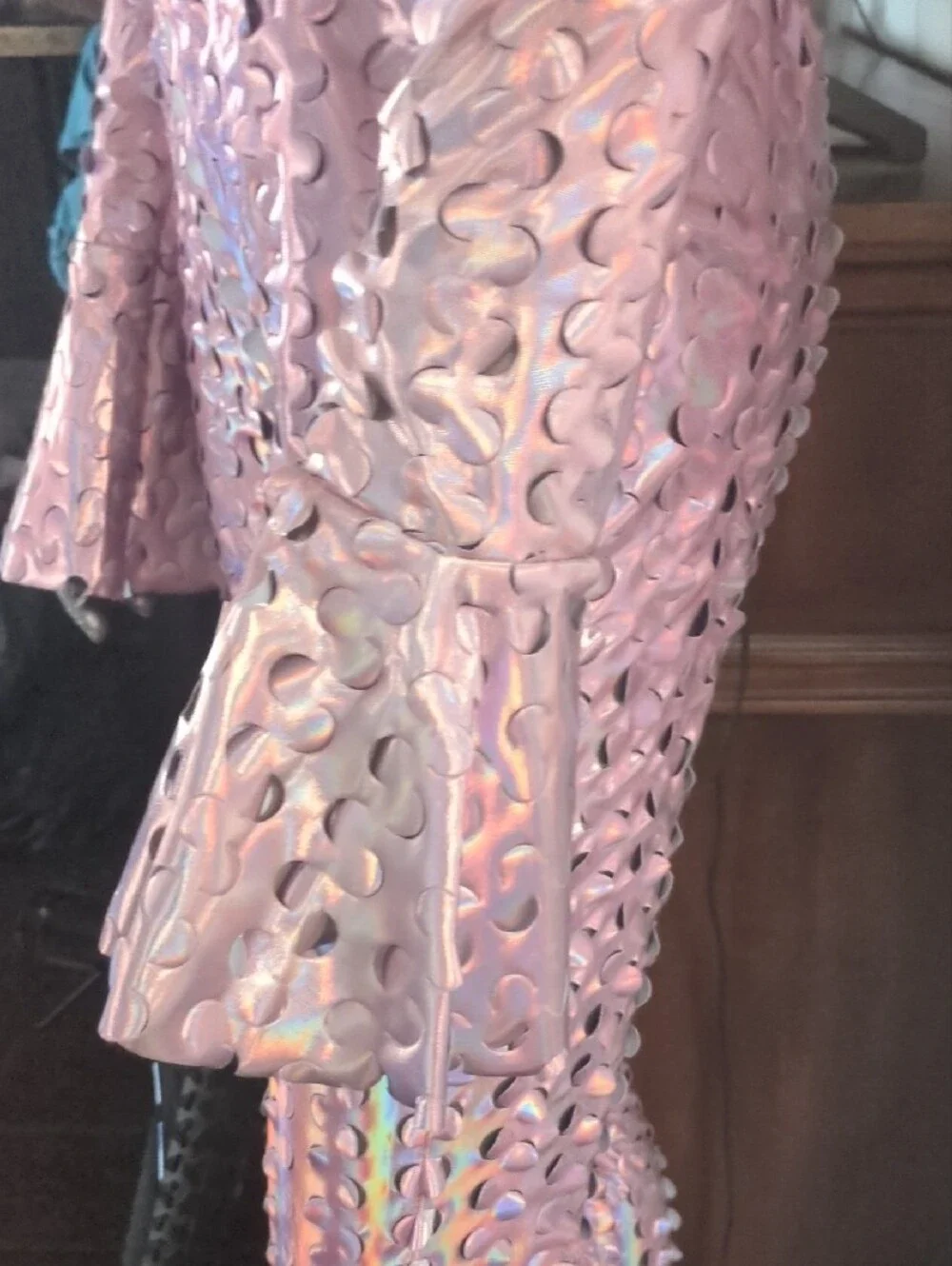 Iridescent Lavender Cutout Crop Top & Matching Pants Set - Women Pants